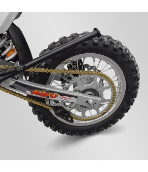 Mini Cross Kayo 50Cc 12/10 - dettaglio ruota posteriore con pneumatico da 10"-