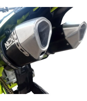 Pit Bike NCX SXR 125 Fluo 12/12 Supermotard Doppio Scarico Telaio 17" - Colore Nero/Giallo - Vista Posteriore